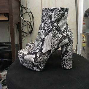 Snakeskin Platform Ankle Boots New never worn